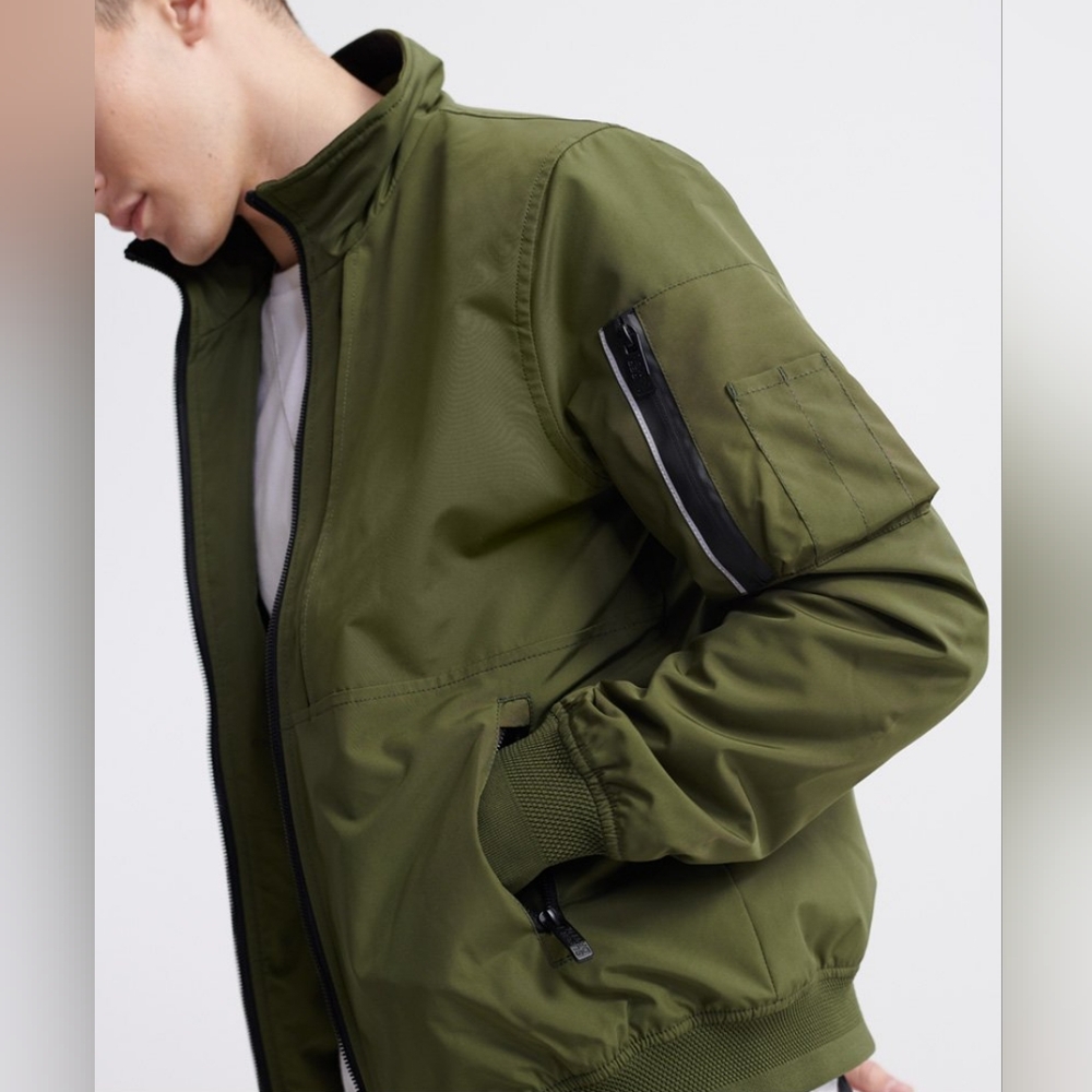 Superdry Lite Bomber Jacket